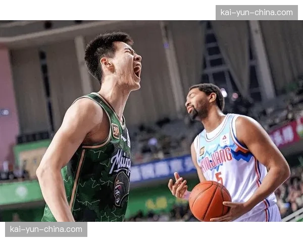 总决赛G4:新疆主场扳平总比分,齐麟命中7记三分球 总决赛G4:新疆主场扳平总比分,齐麟命中7记三分球